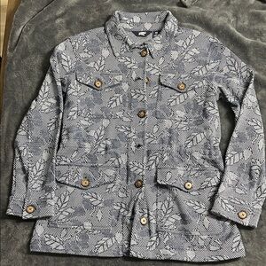 Leaf Patterned Jacket with Wooden Buttons